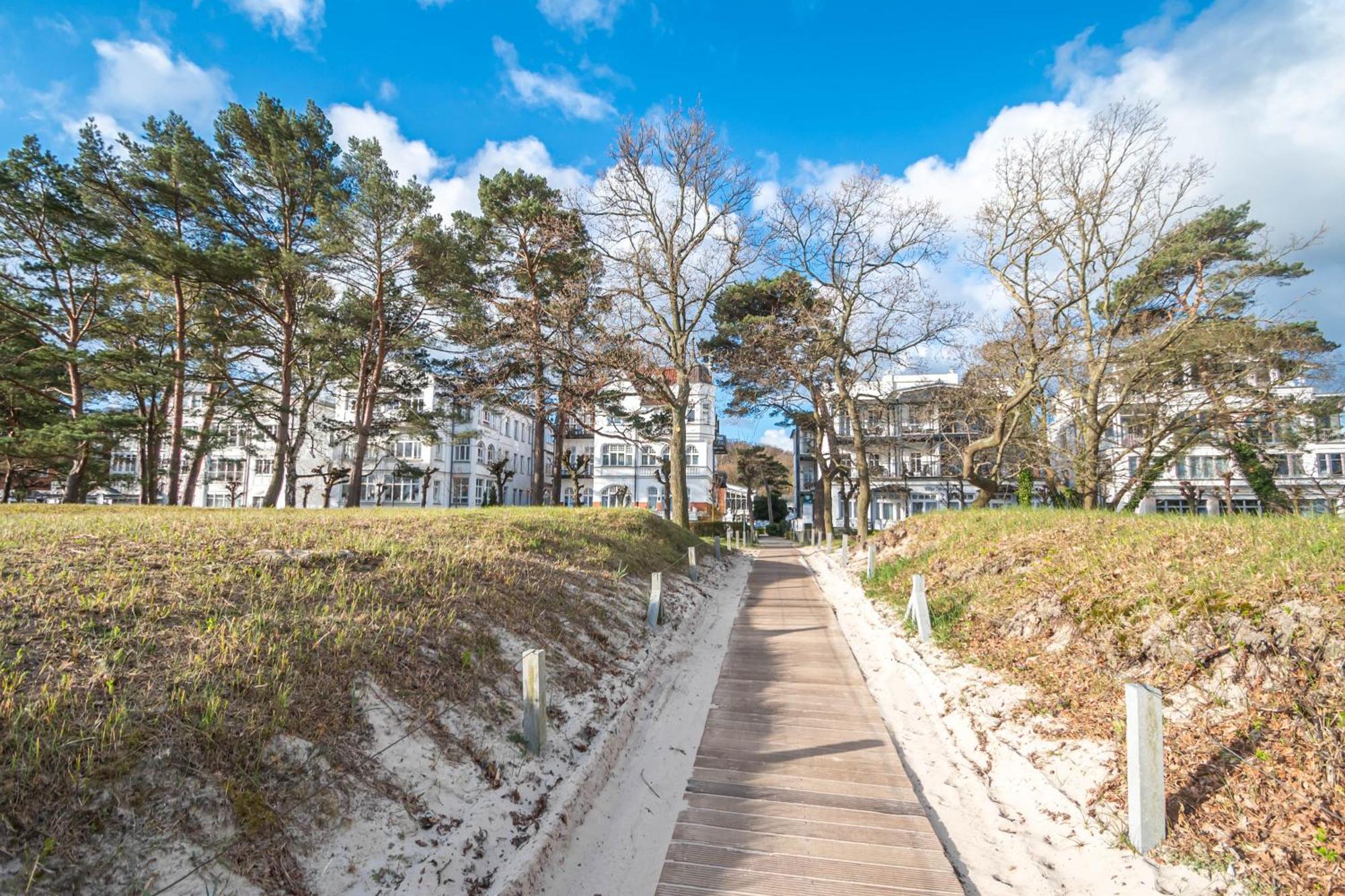 Hotel Imperial Ruegen Binz Exteriör bild